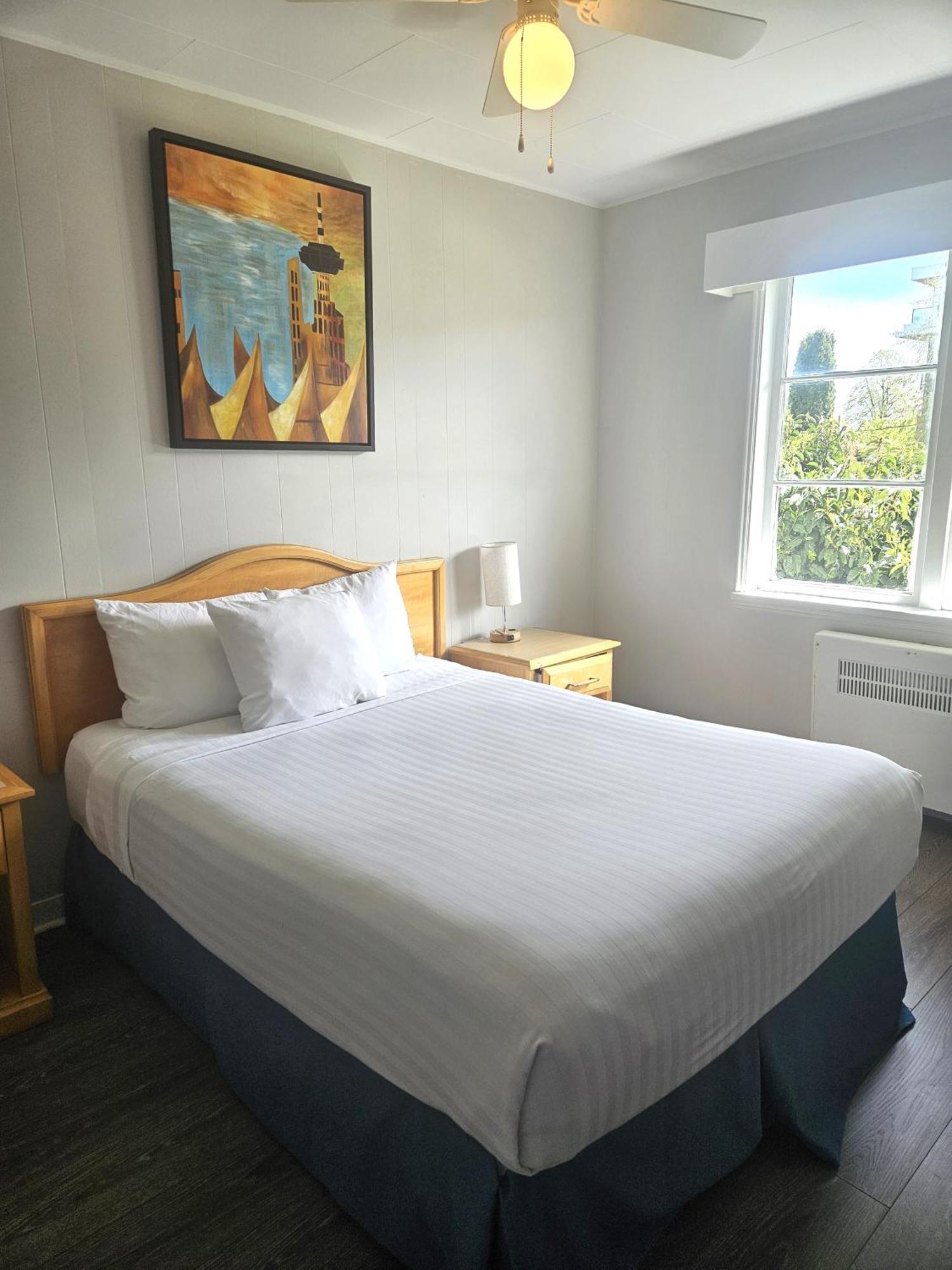 וונקובר 2400 Motel מראה חיצוני תמונה